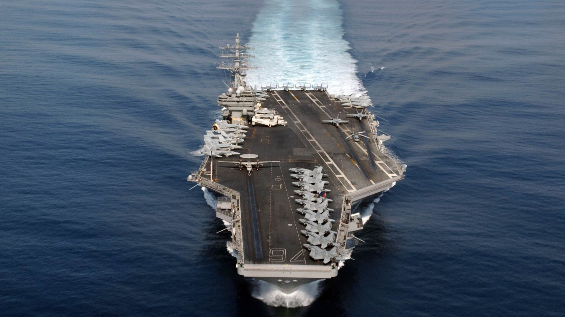 意大利马术队在2024年欧洲三项赛锦标赛中获得团体银牌,展现强大实力。