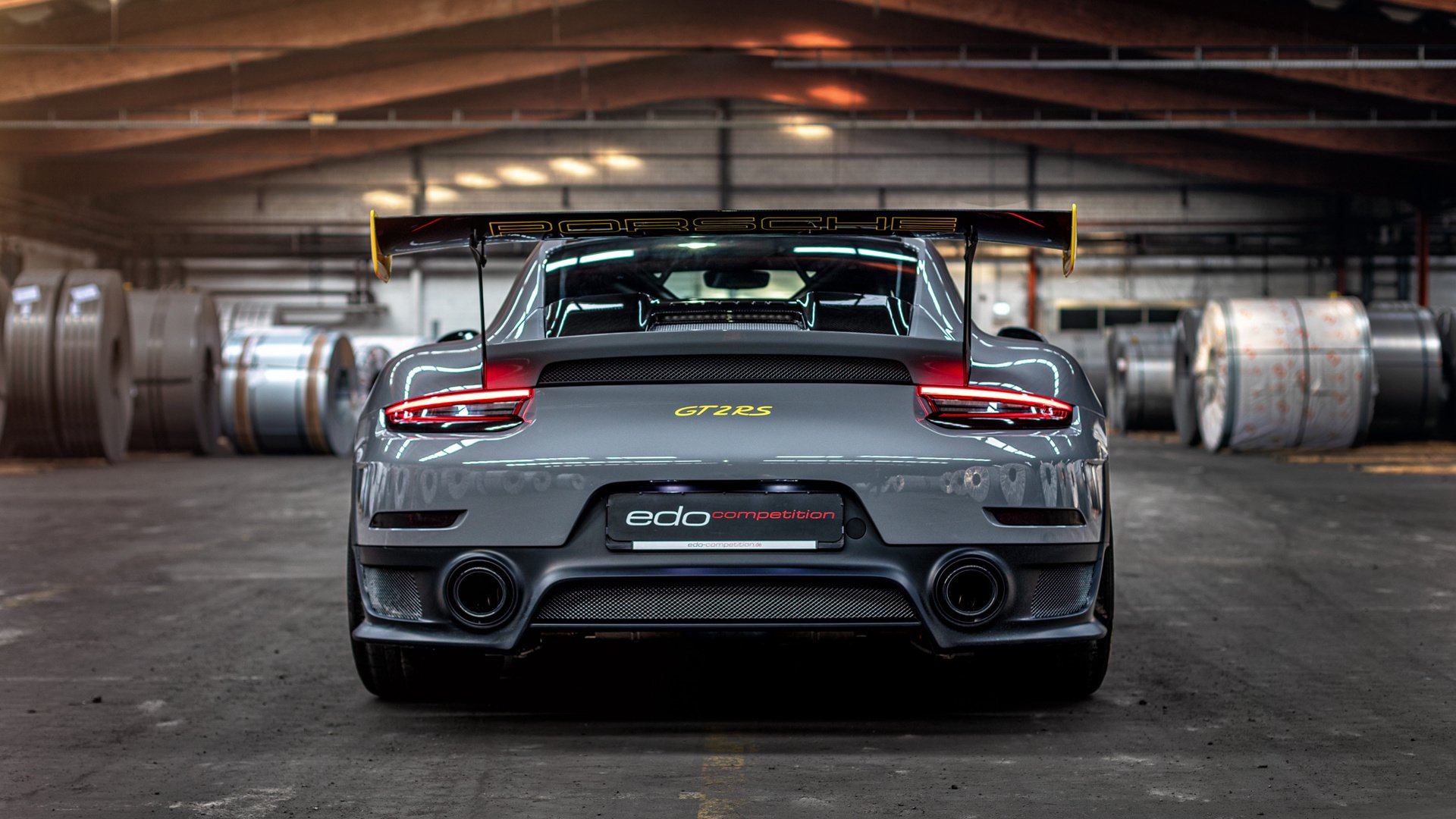 意大利马术队在2024年欧洲三项赛锦标赛中获得团体银牌,展现强大实力。