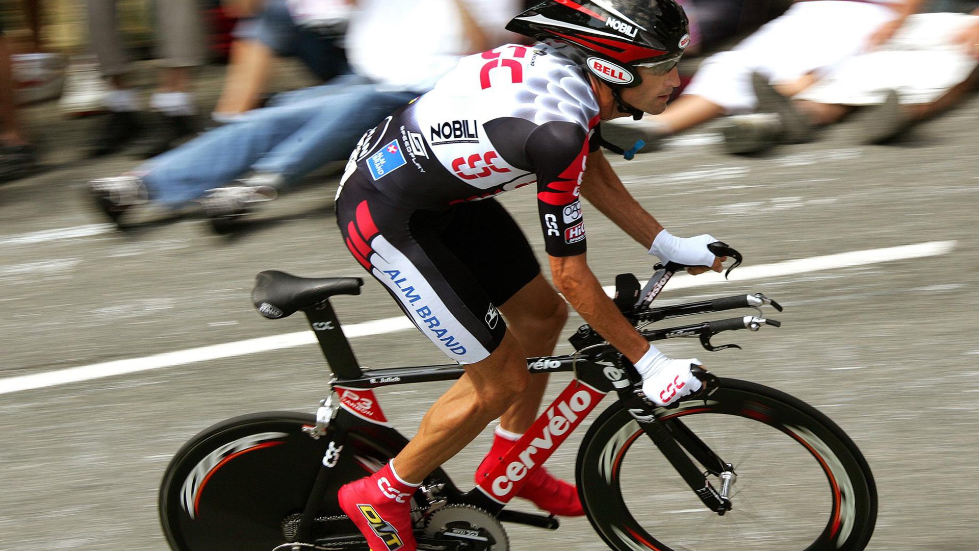 勇士小前锋完成绝杀后泪洒球场，勇士第七顺位小前锋