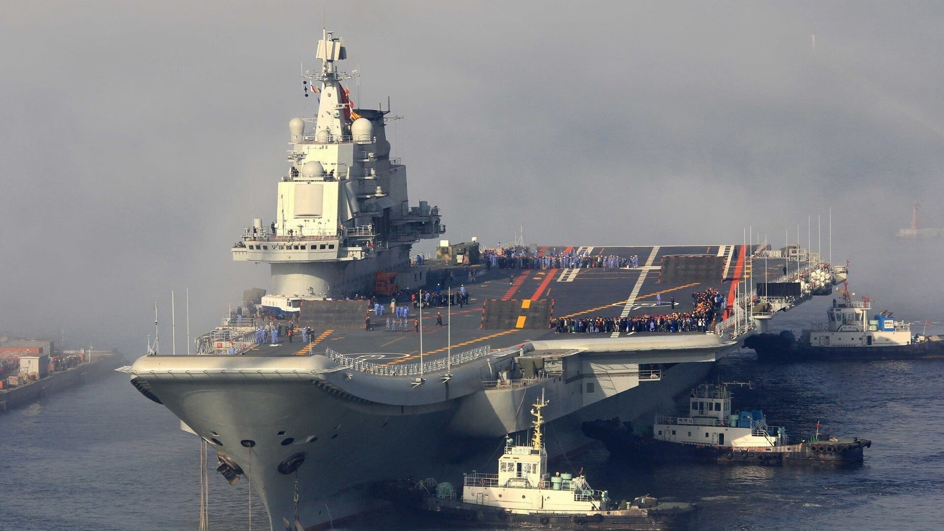 在一次经典对决中,库里连续两节投中九个三分球,带领勇士轻松取胜!